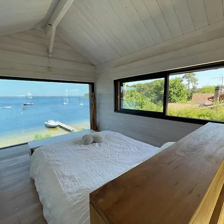 Villa 7 Avec Ponton Privatif *